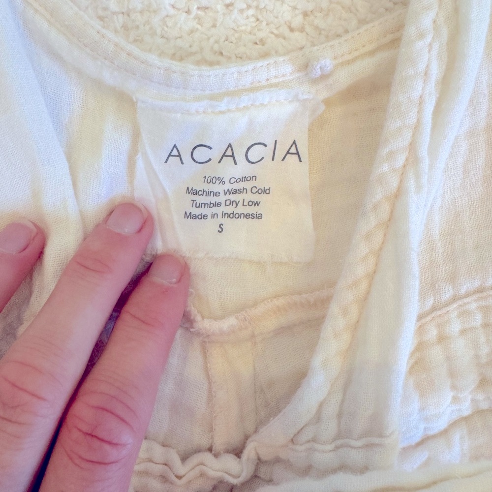 Cream Muslin Baby Bonnet - Picture 3 of 3